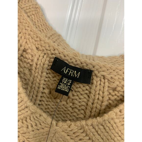 AFRM Bostom‎ Long Cable V-neck Sweater In Sand size XS/S NWT - Picture 4 of 6